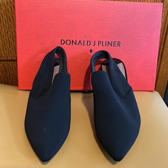 (EUC) Donald J Pliner Time Sling Back Pumps (Size 7.5) - Picture 3 of 6